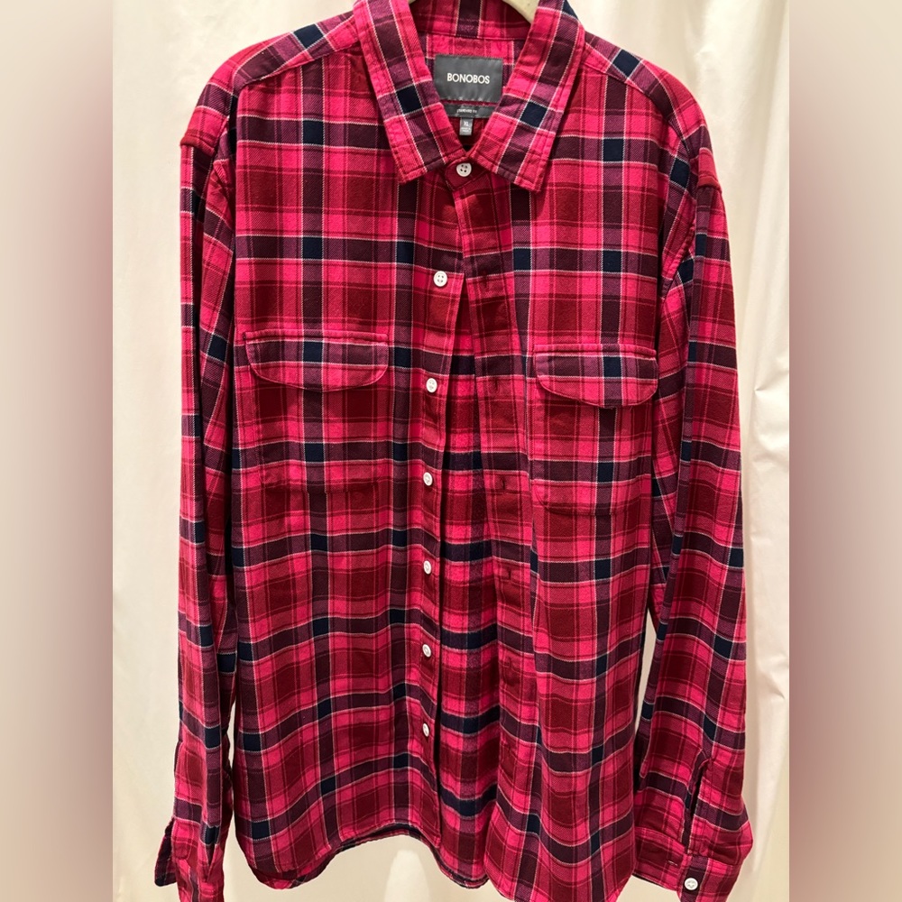 Bonobos Men’s Flannel Shirt in “Pink Reffie Plaid” (Size XL / Extra Large)